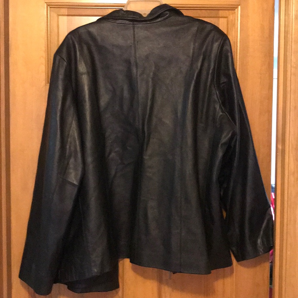Black Rinet - Picture 3 of 3